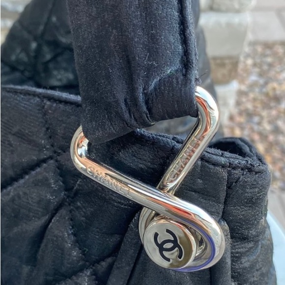 Chanel Le Marias Coated Canvas Hobo - Picture 6 of 14